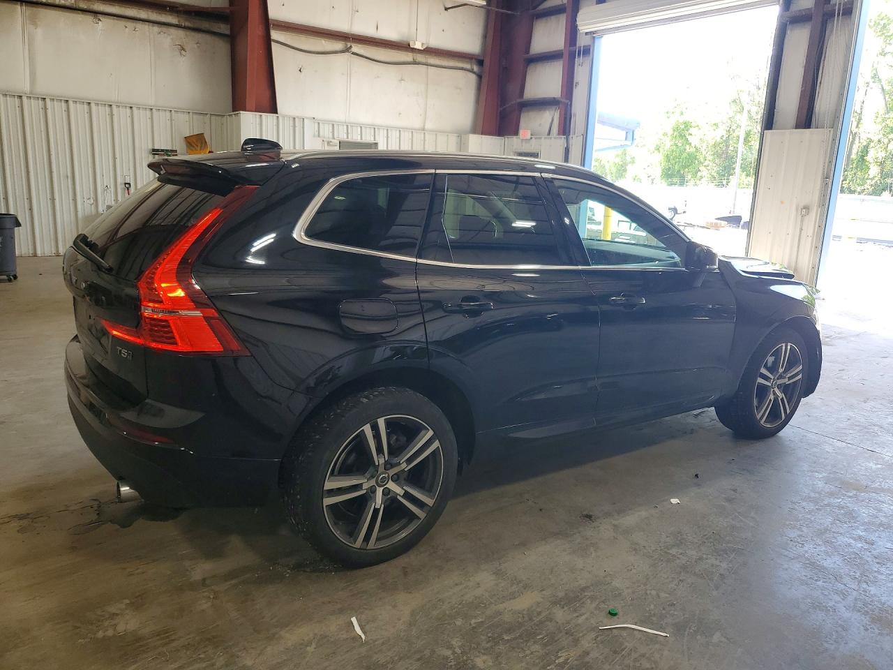 2019 VOLVO XC60