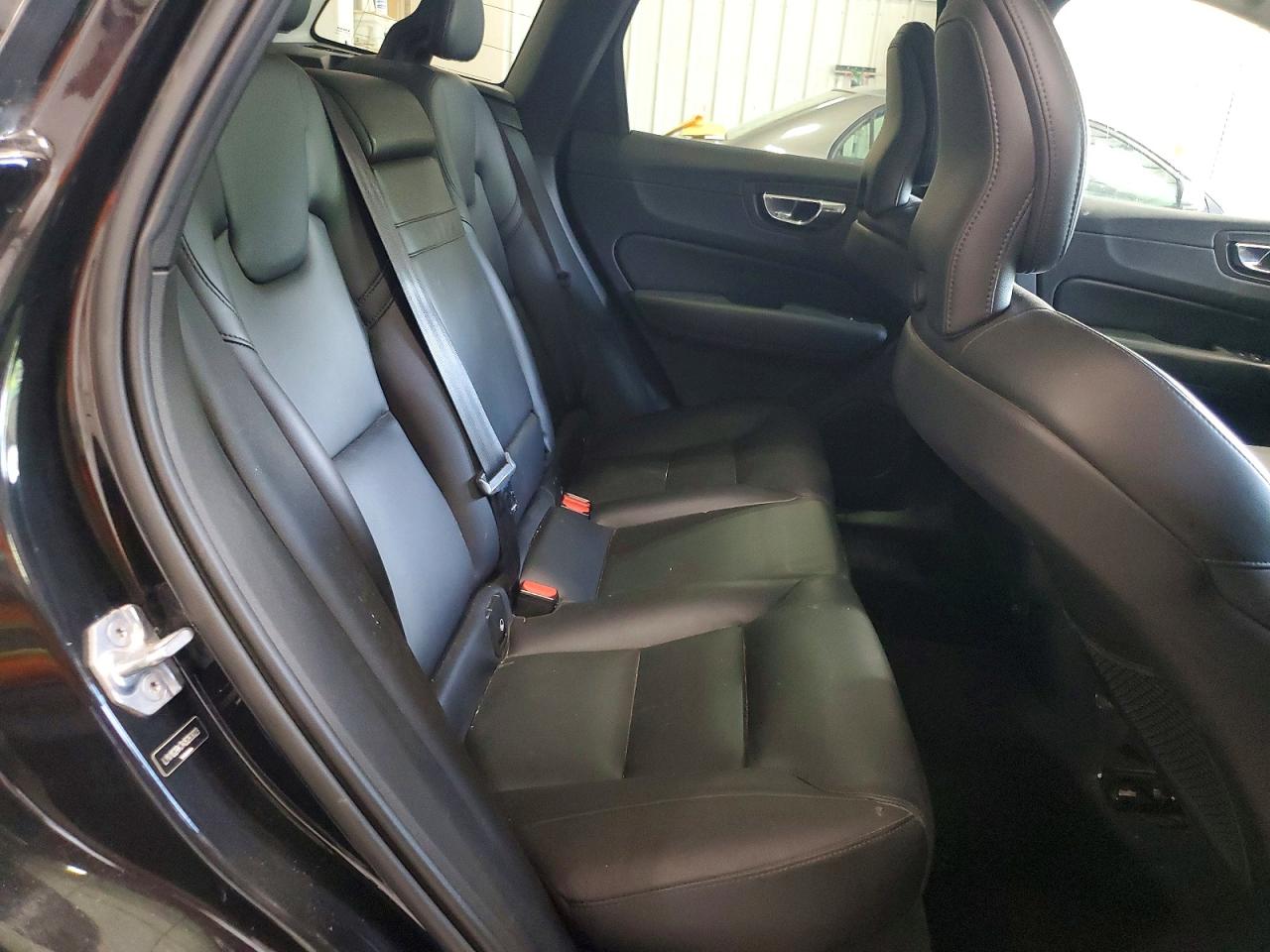 2019 VOLVO XC60
