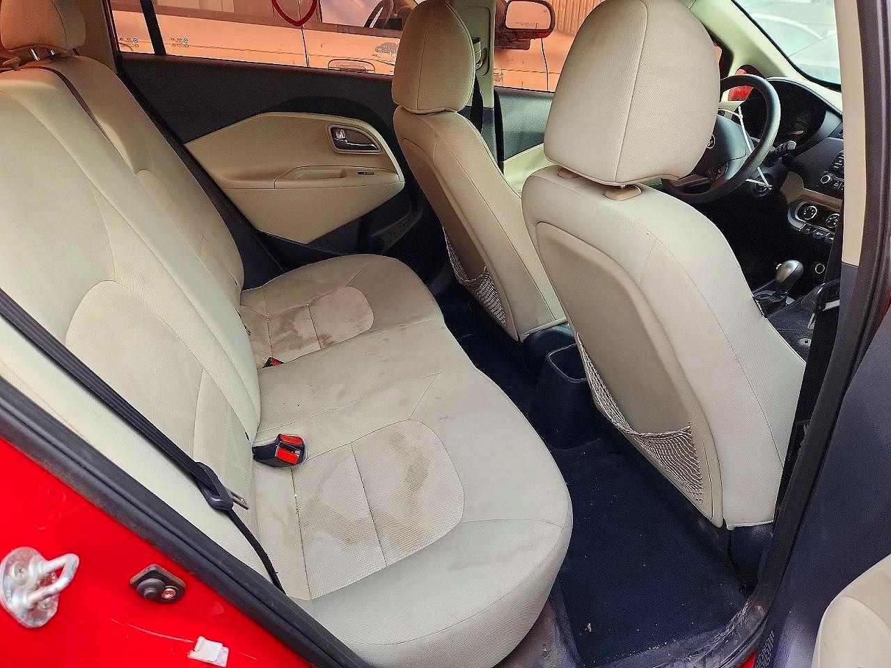 2013 KIA RIO