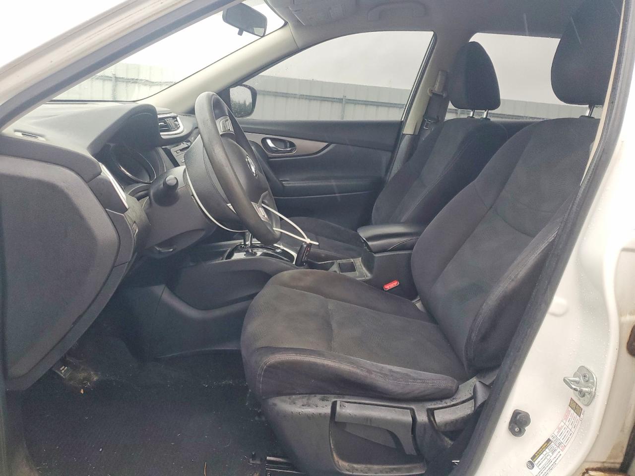 2016 NISSAN ROGUE