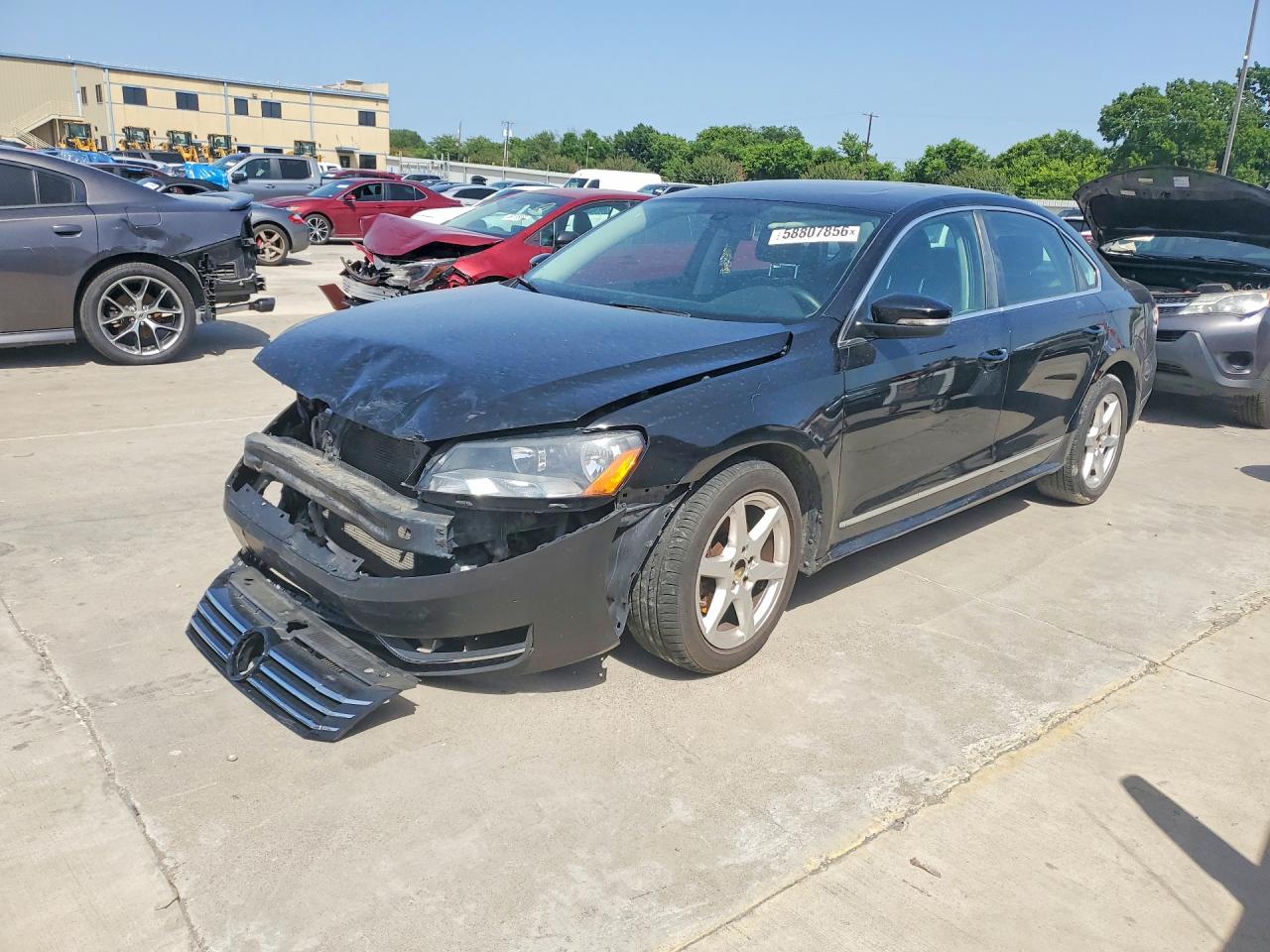 2015 VOLKSWAGEN PASSAT