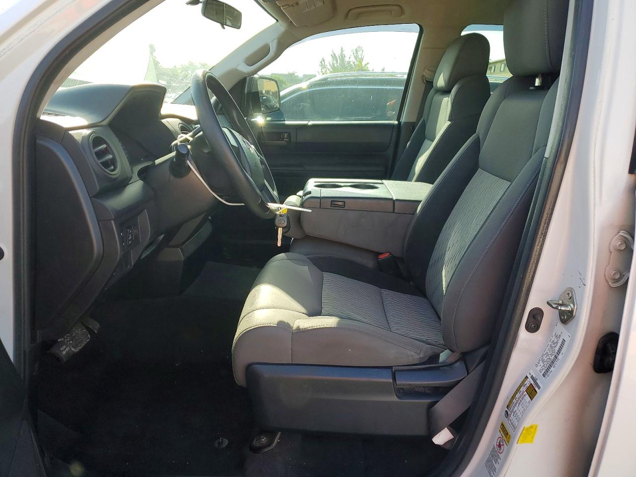 2014 TOYOTA TUNDRA