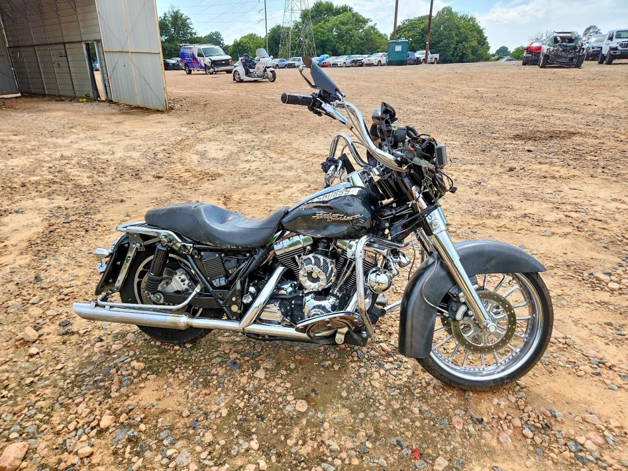 2006 HARLEY-DAVIDSON FLHXI