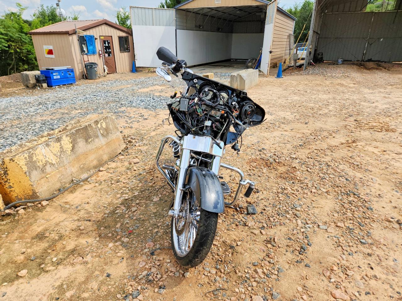 2006 HARLEY-DAVIDSON FLHXI