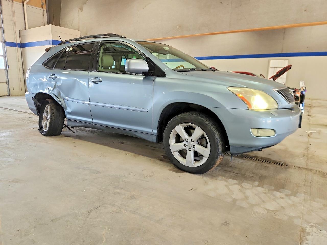 2005 LEXUS RX330