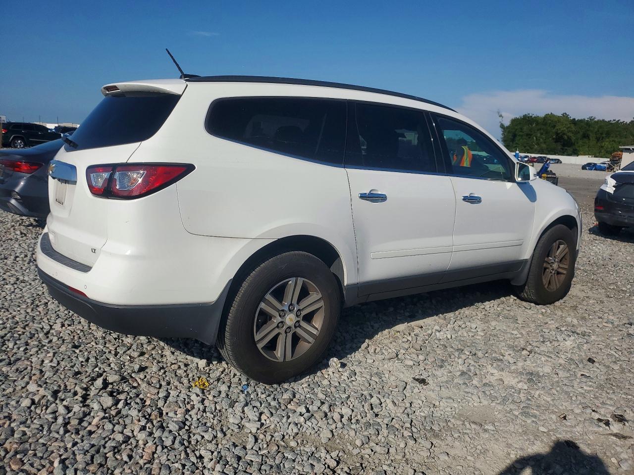 2017 CHEVROLET TRAVERSE