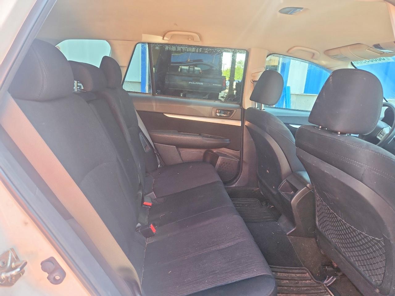 2014 SUBARU OUTBACK