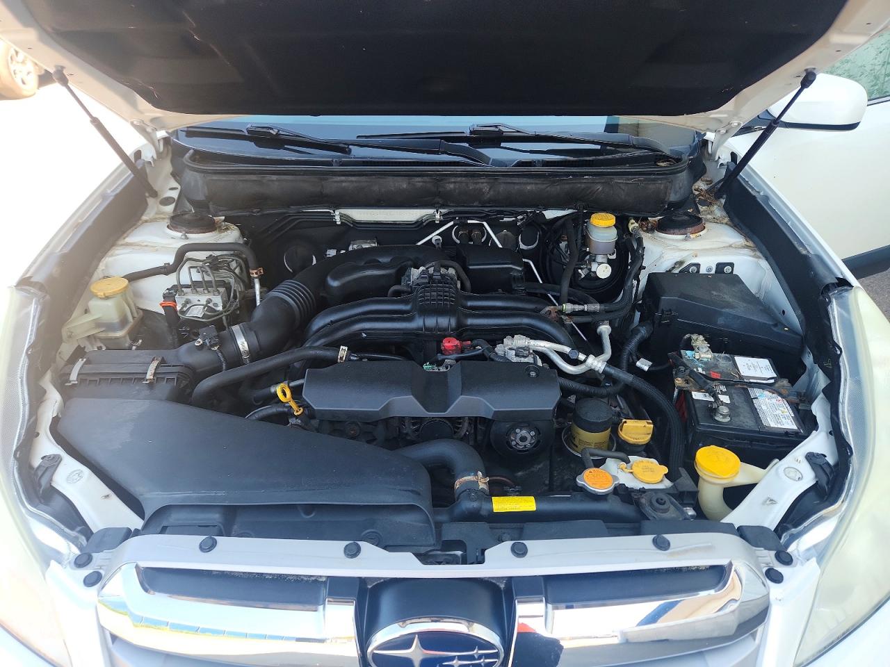 2014 SUBARU OUTBACK