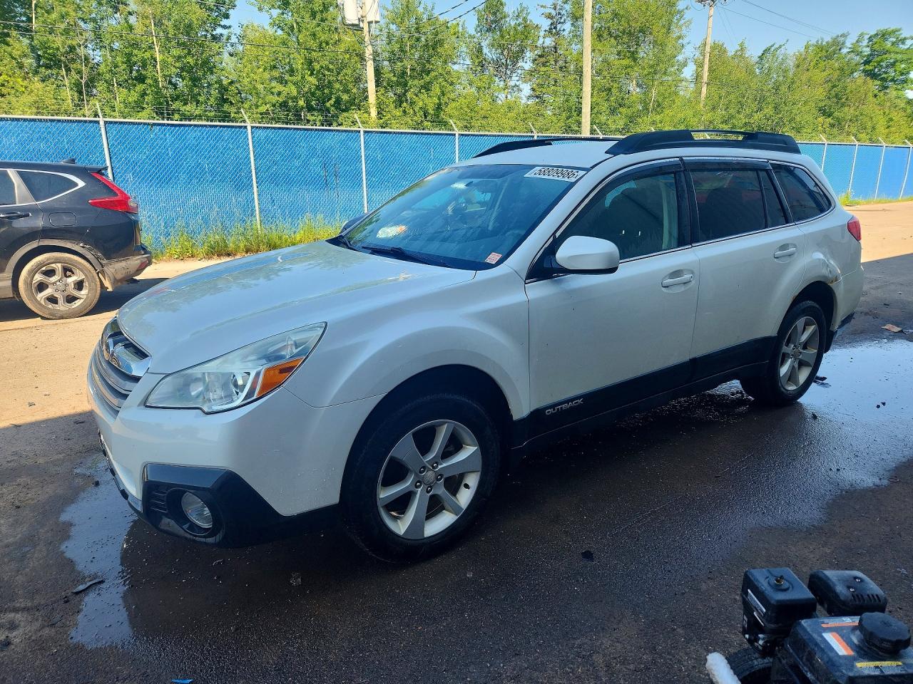 2014 SUBARU OUTBACK
