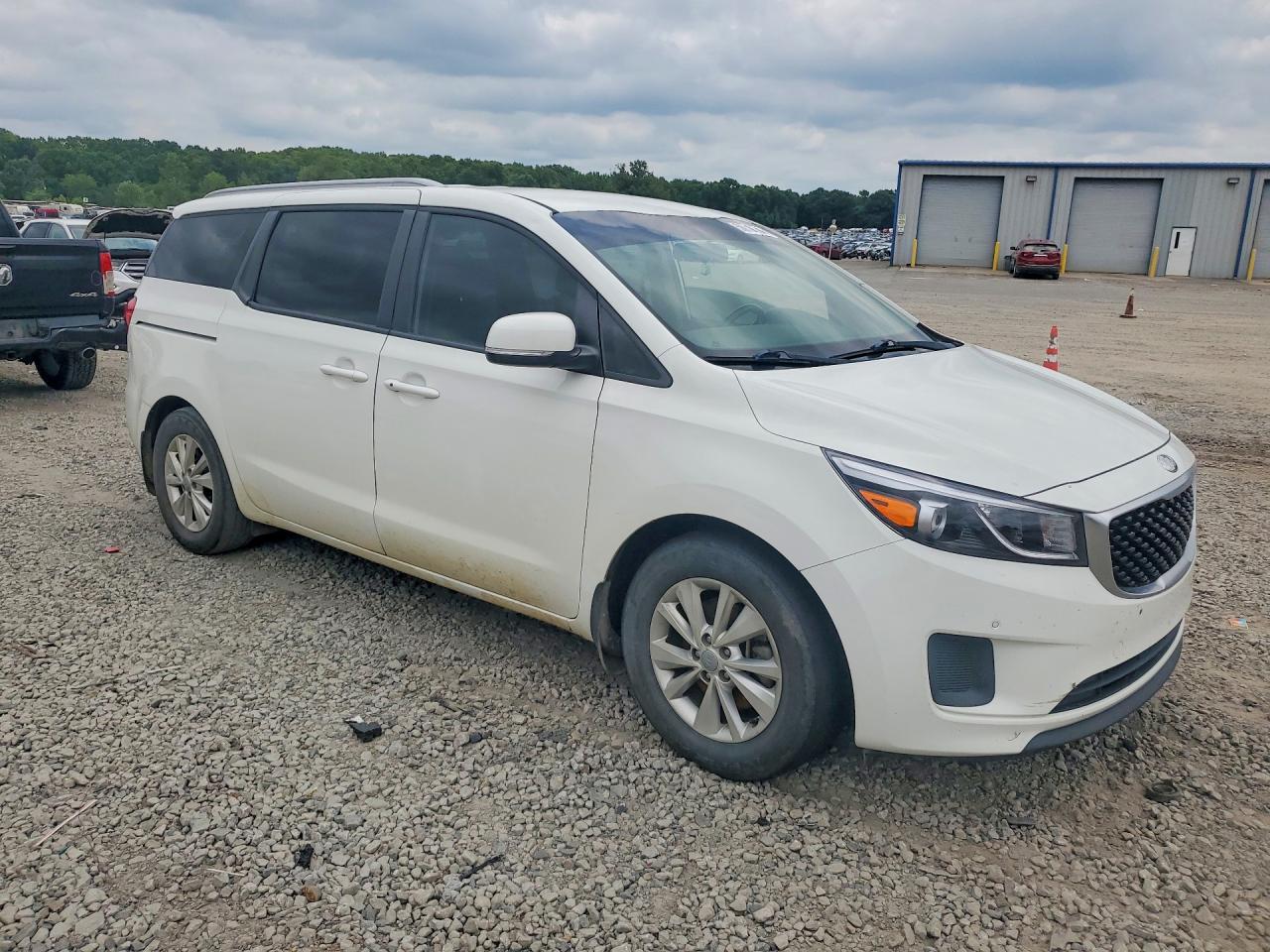 2017 KIA SEDONA