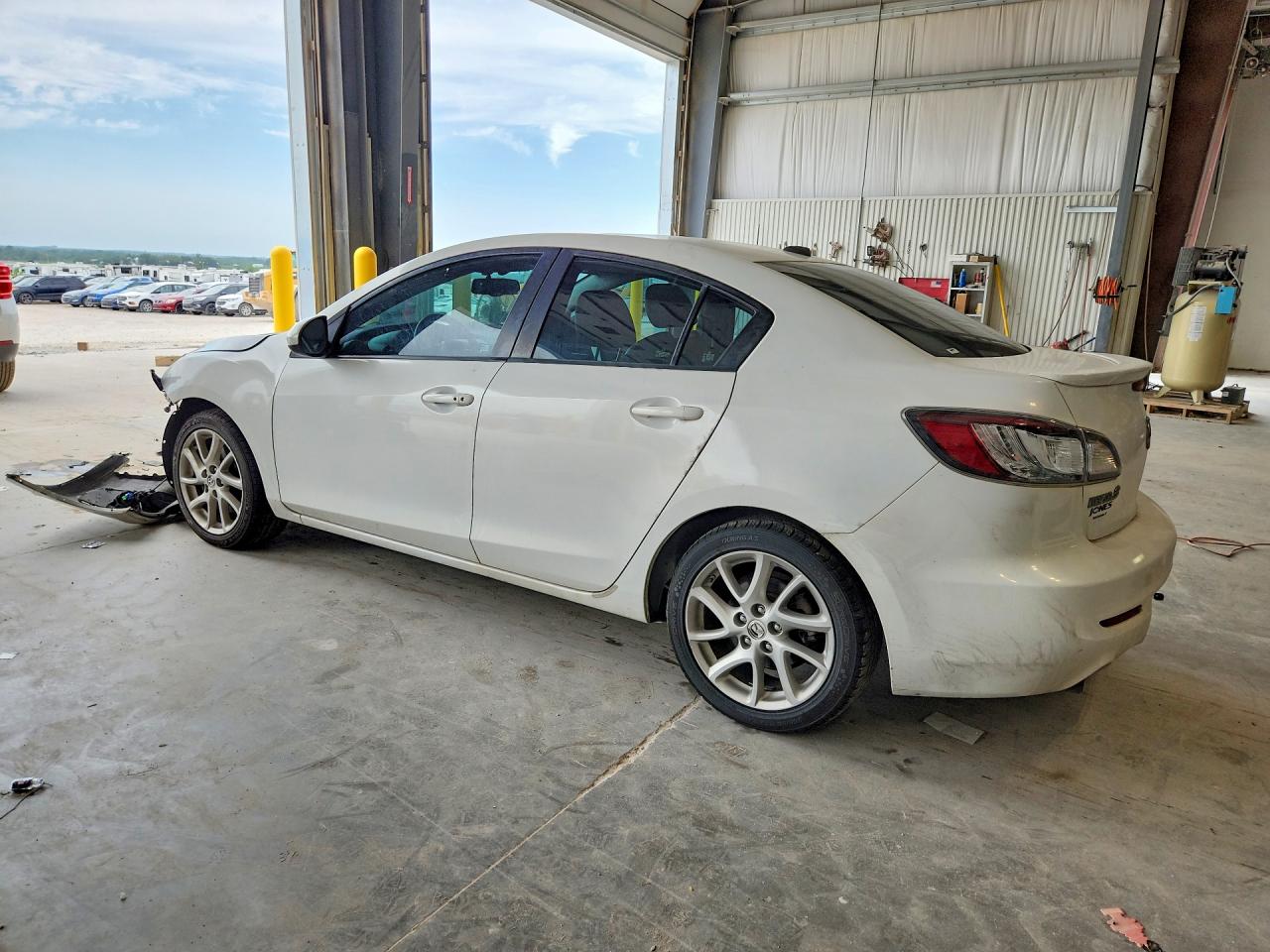 2012 MAZDA MAZDA3