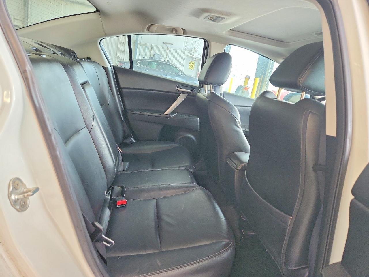 2012 MAZDA MAZDA3
