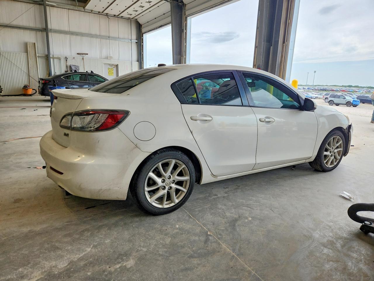 2012 MAZDA MAZDA3