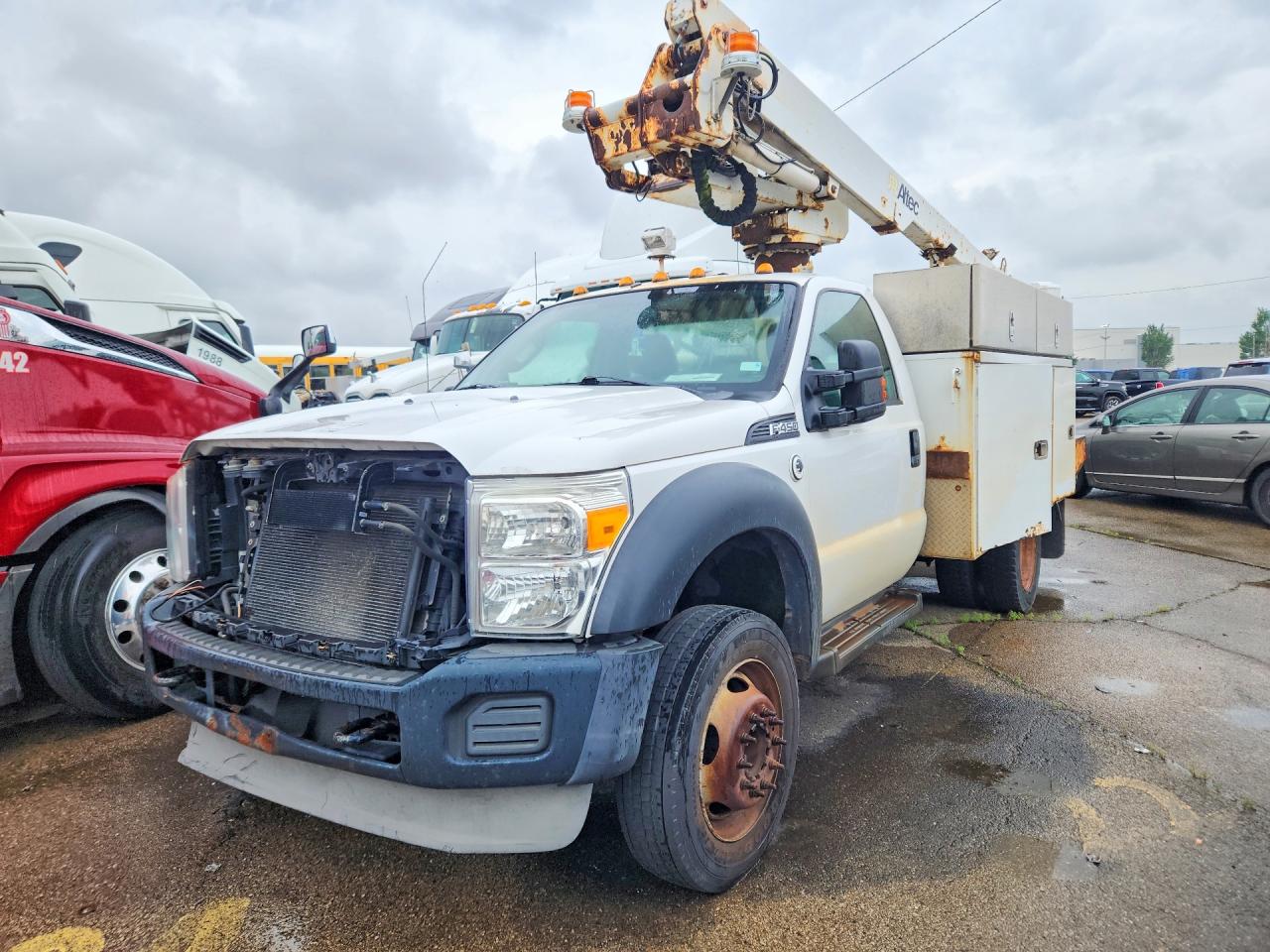 2013 FORD F450