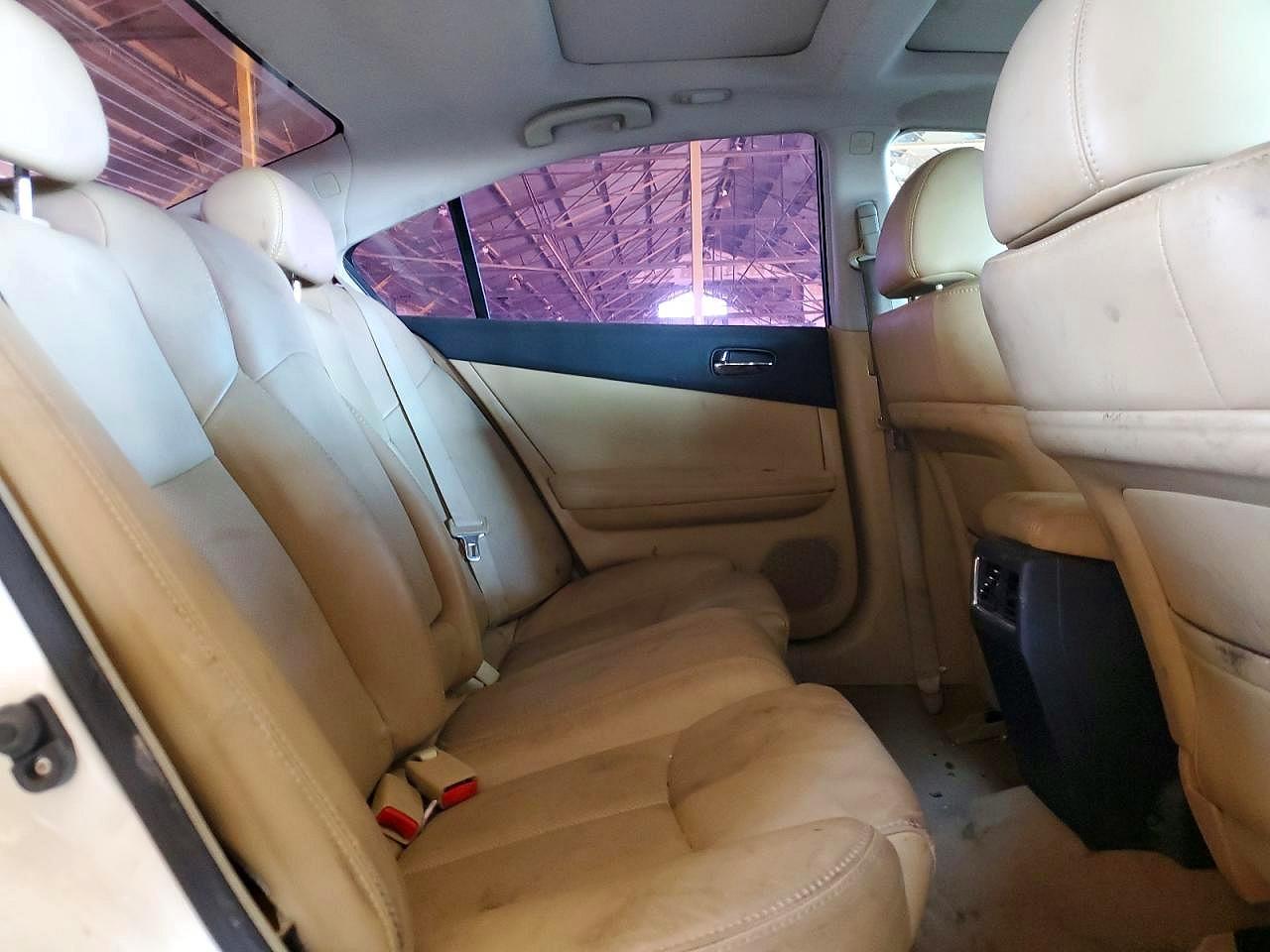 2011 NISSAN MAXIMA