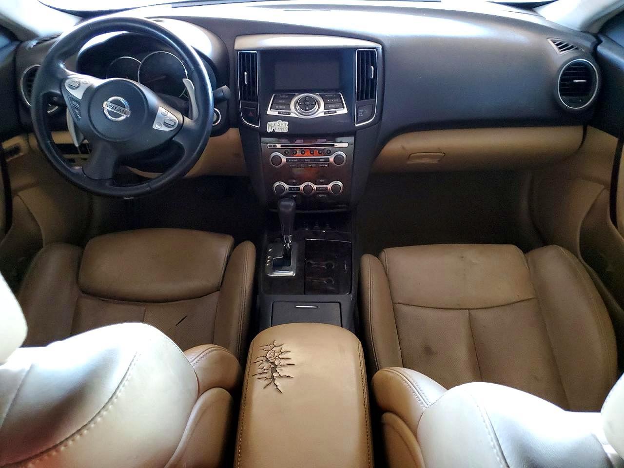 2011 NISSAN MAXIMA