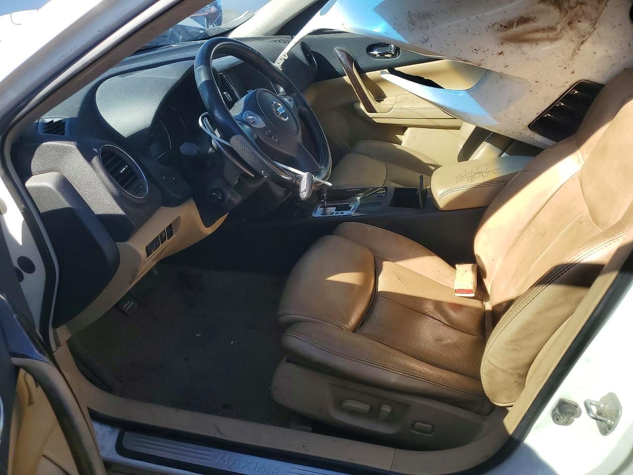 2011 NISSAN MAXIMA