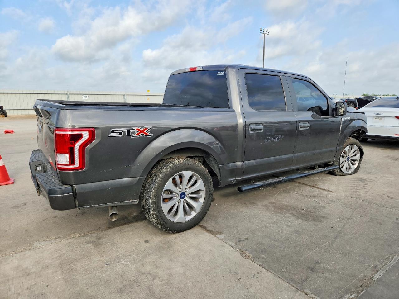 2017 FORD F150