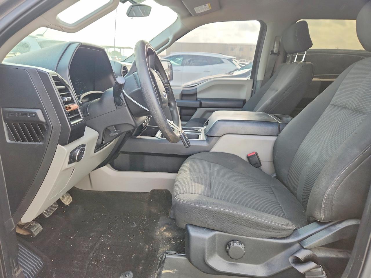 2017 FORD F150
