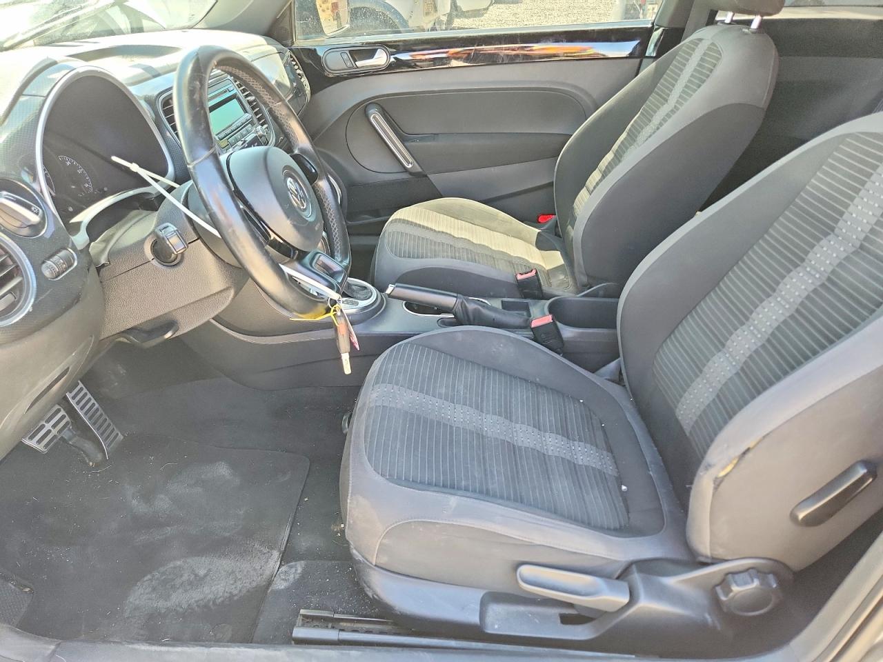 2012 VOLKSWAGEN BEETLE