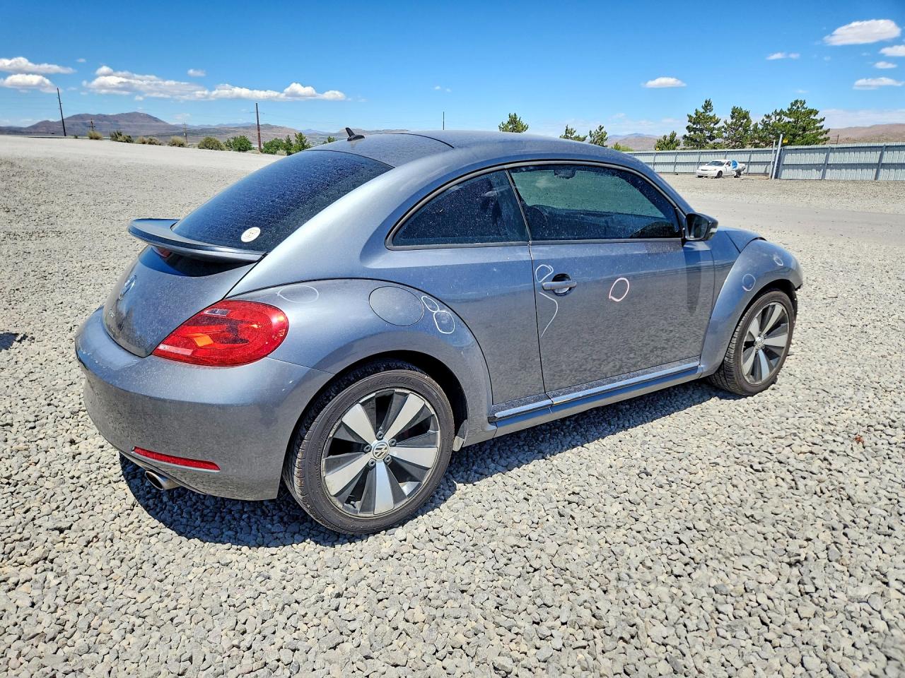 2012 VOLKSWAGEN BEETLE