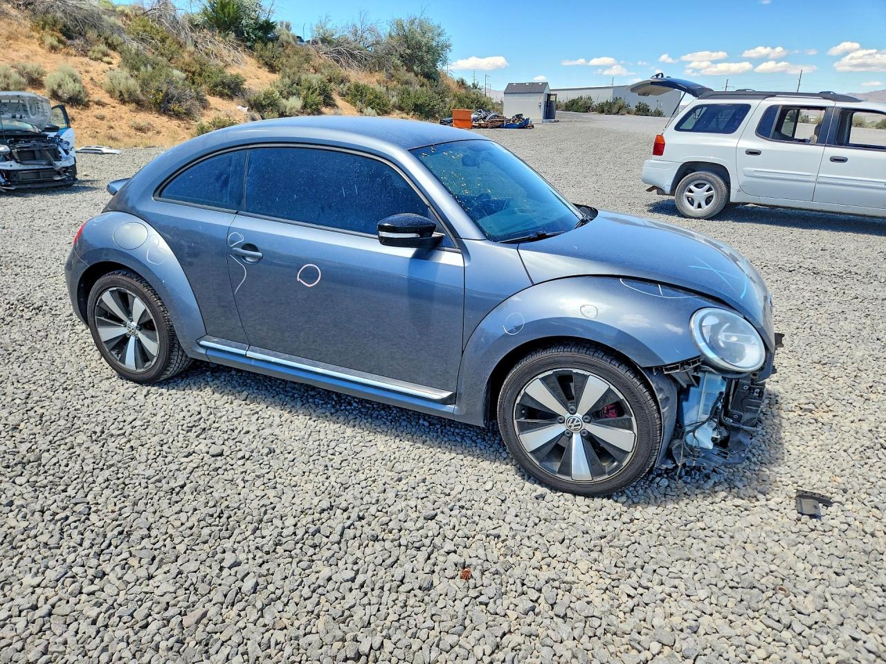 2012 VOLKSWAGEN BEETLE