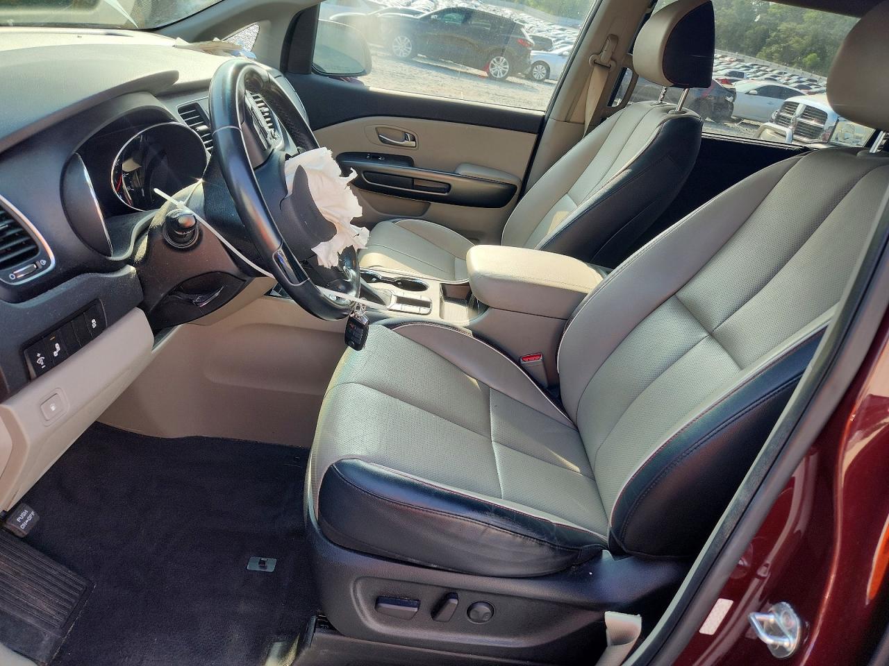 2020 KIA SEDONA