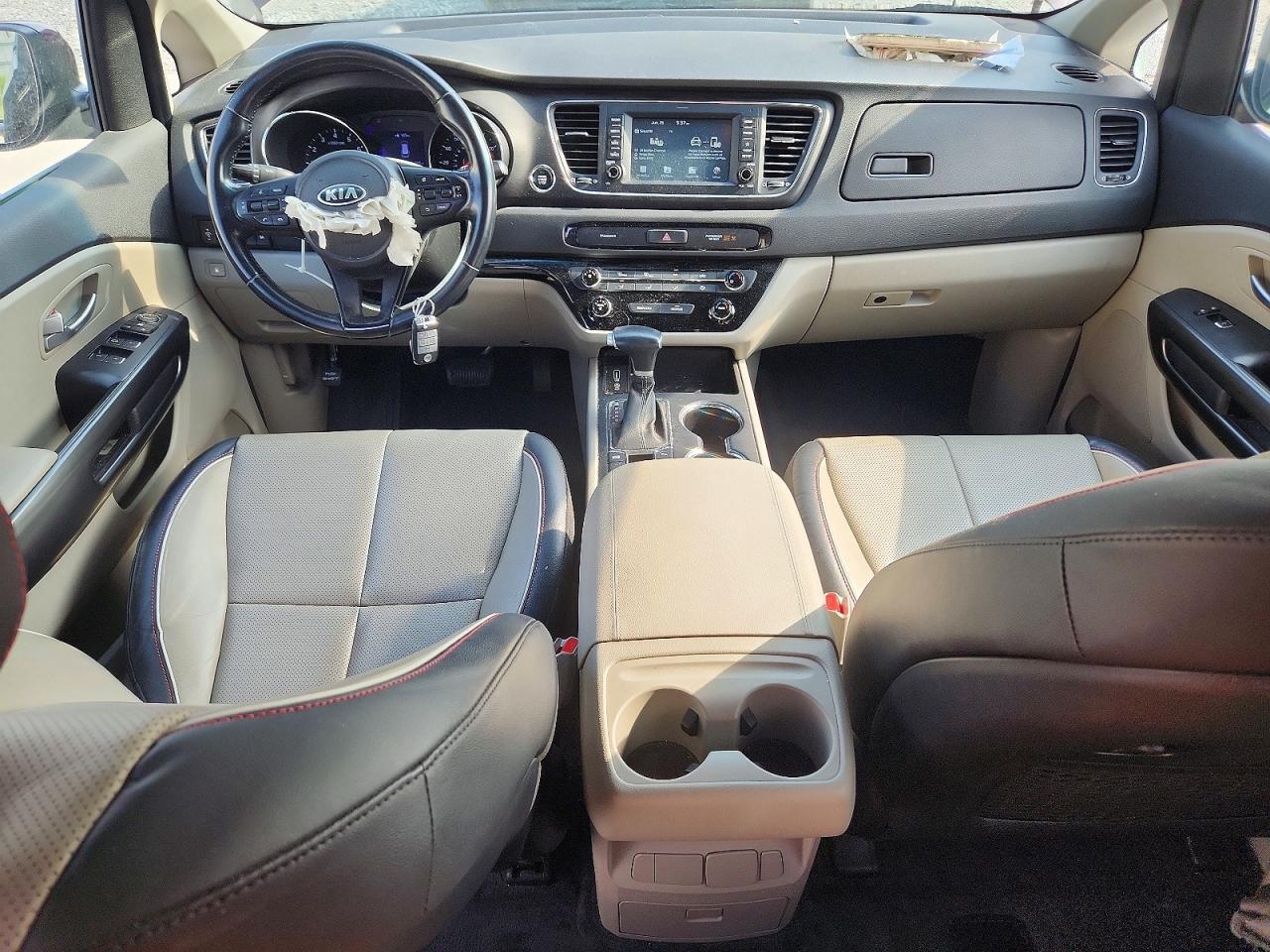 2020 KIA SEDONA