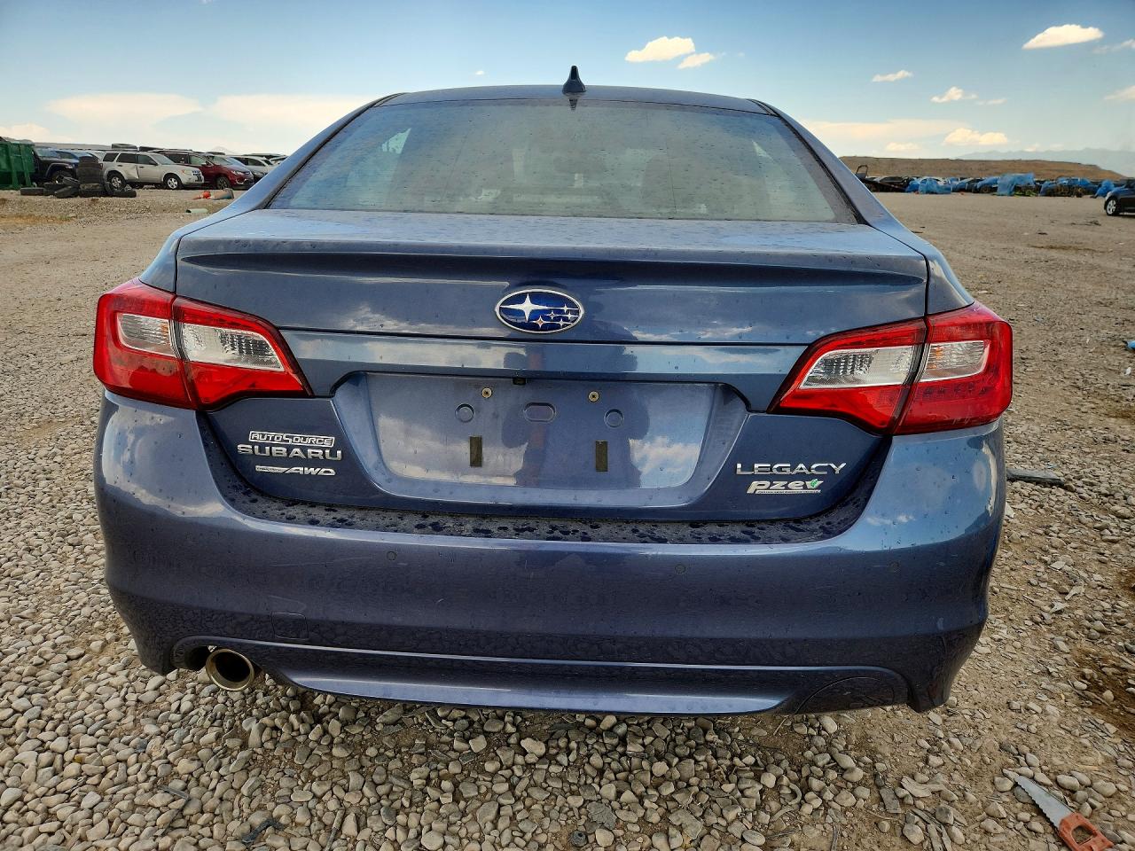 2017 SUBARU LEGACY