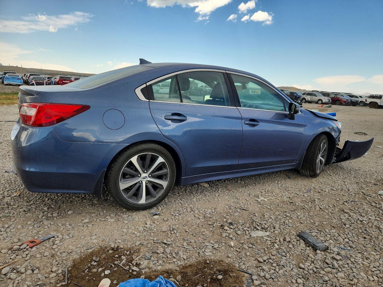 2017 SUBARU LEGACY