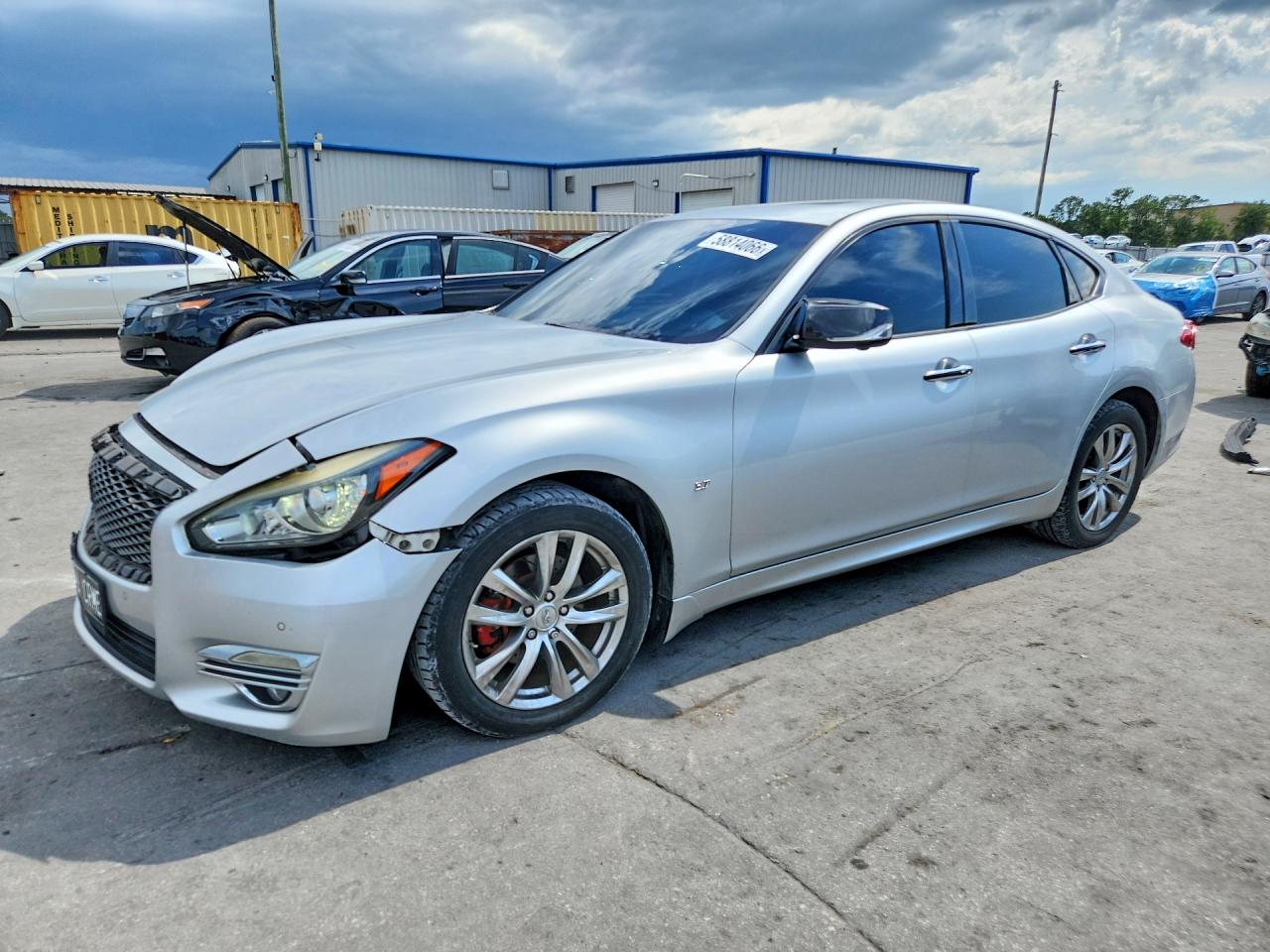 2015 INFINITI Q70