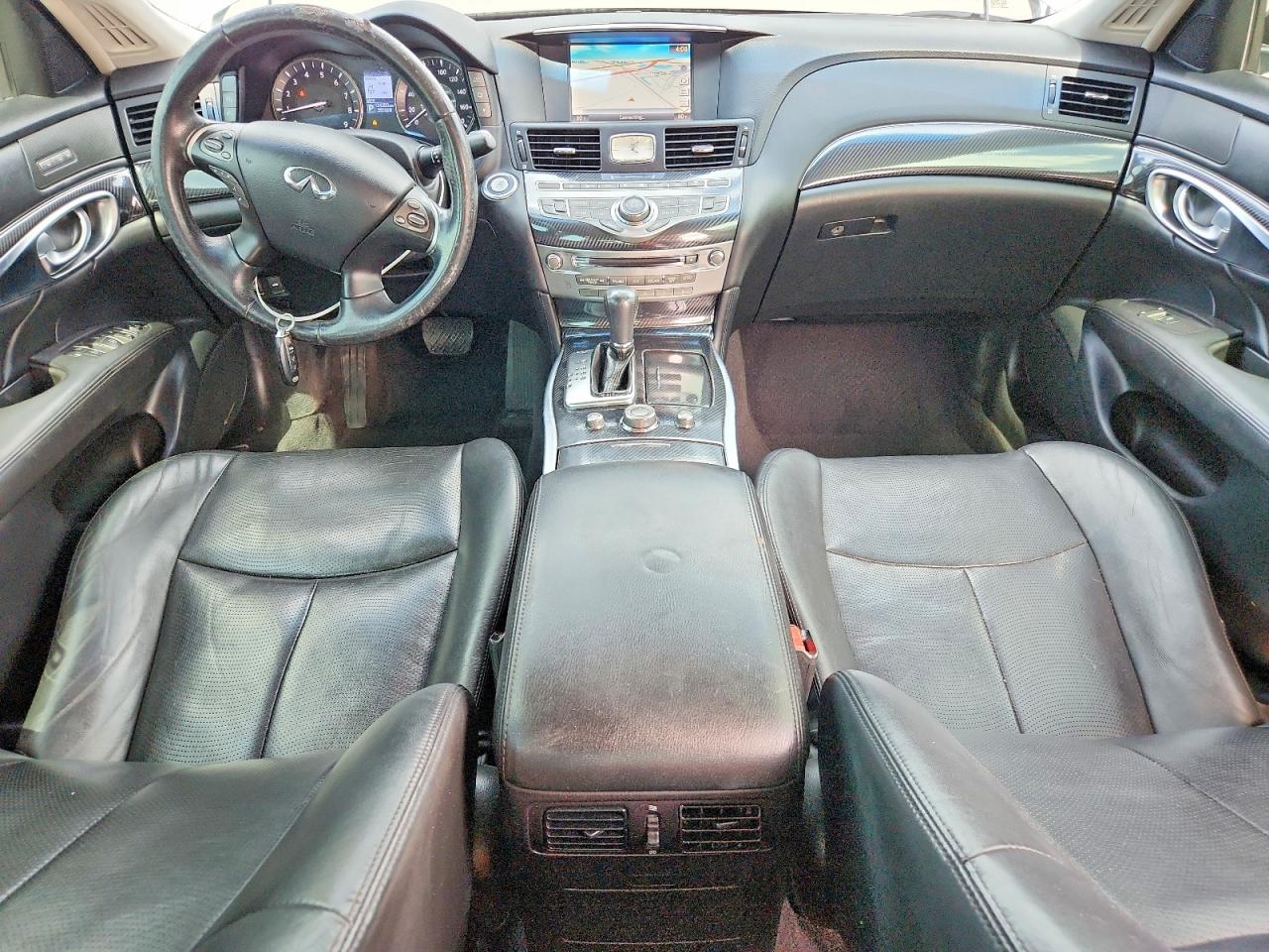 2015 INFINITI Q70