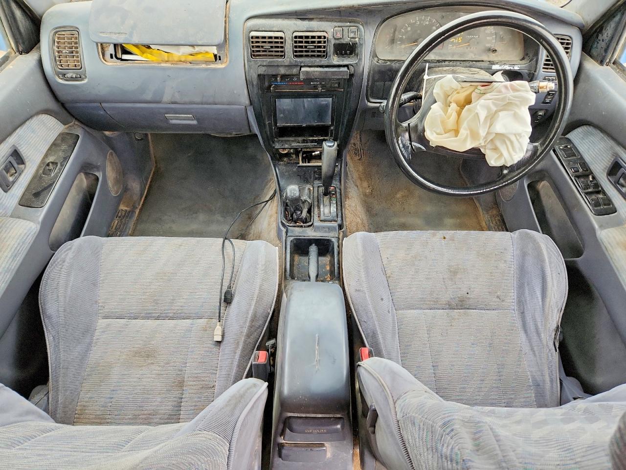 1996 TOYOTA HILUX