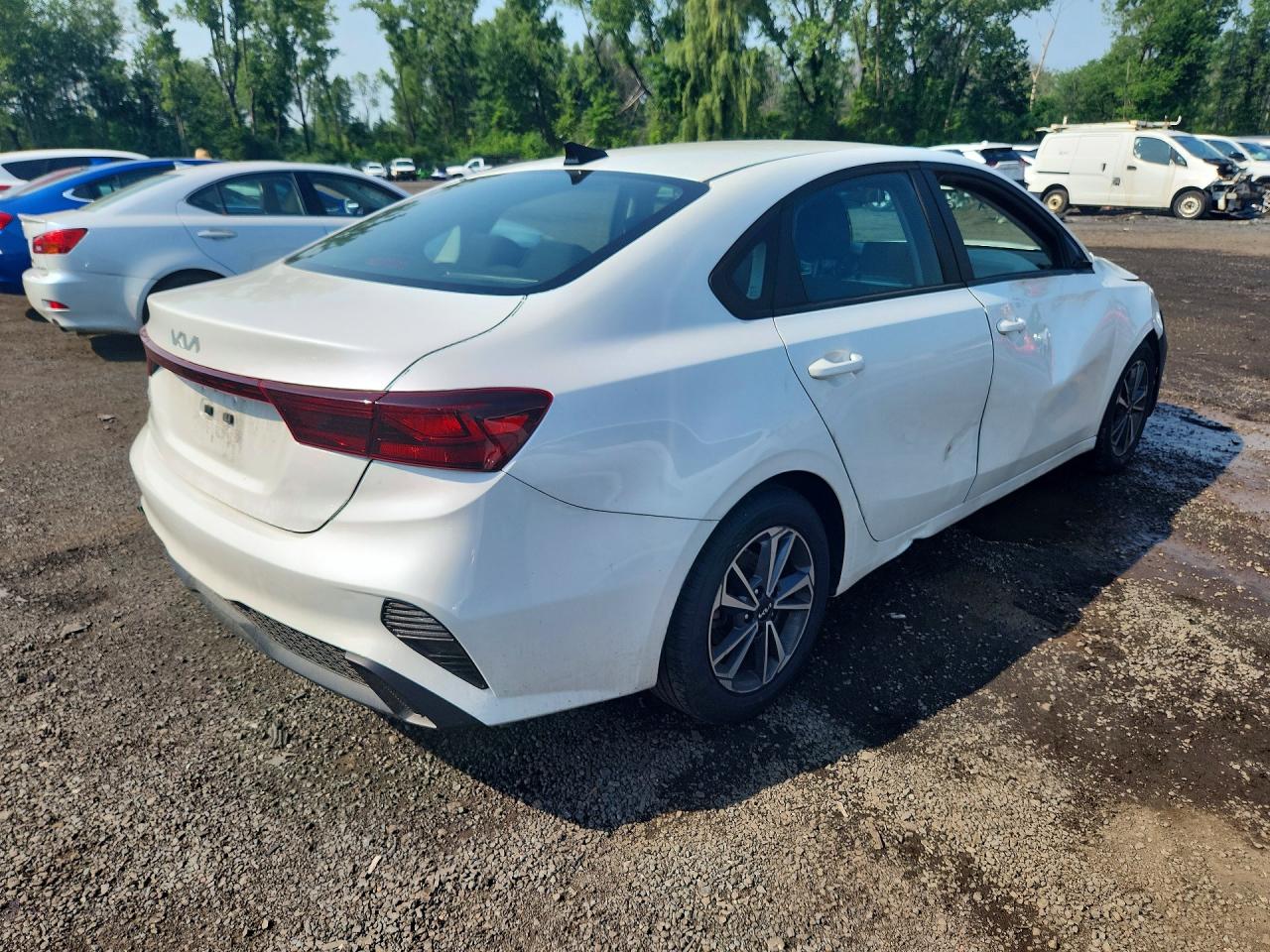 2023 KIA FORTE