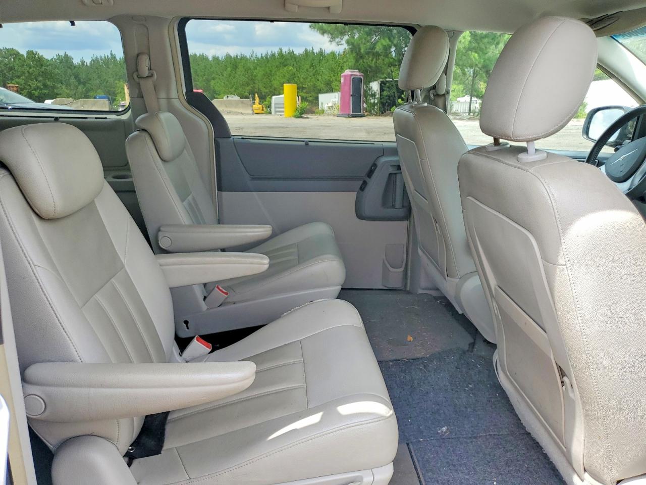 2008 CHRYSLER MINIVAN