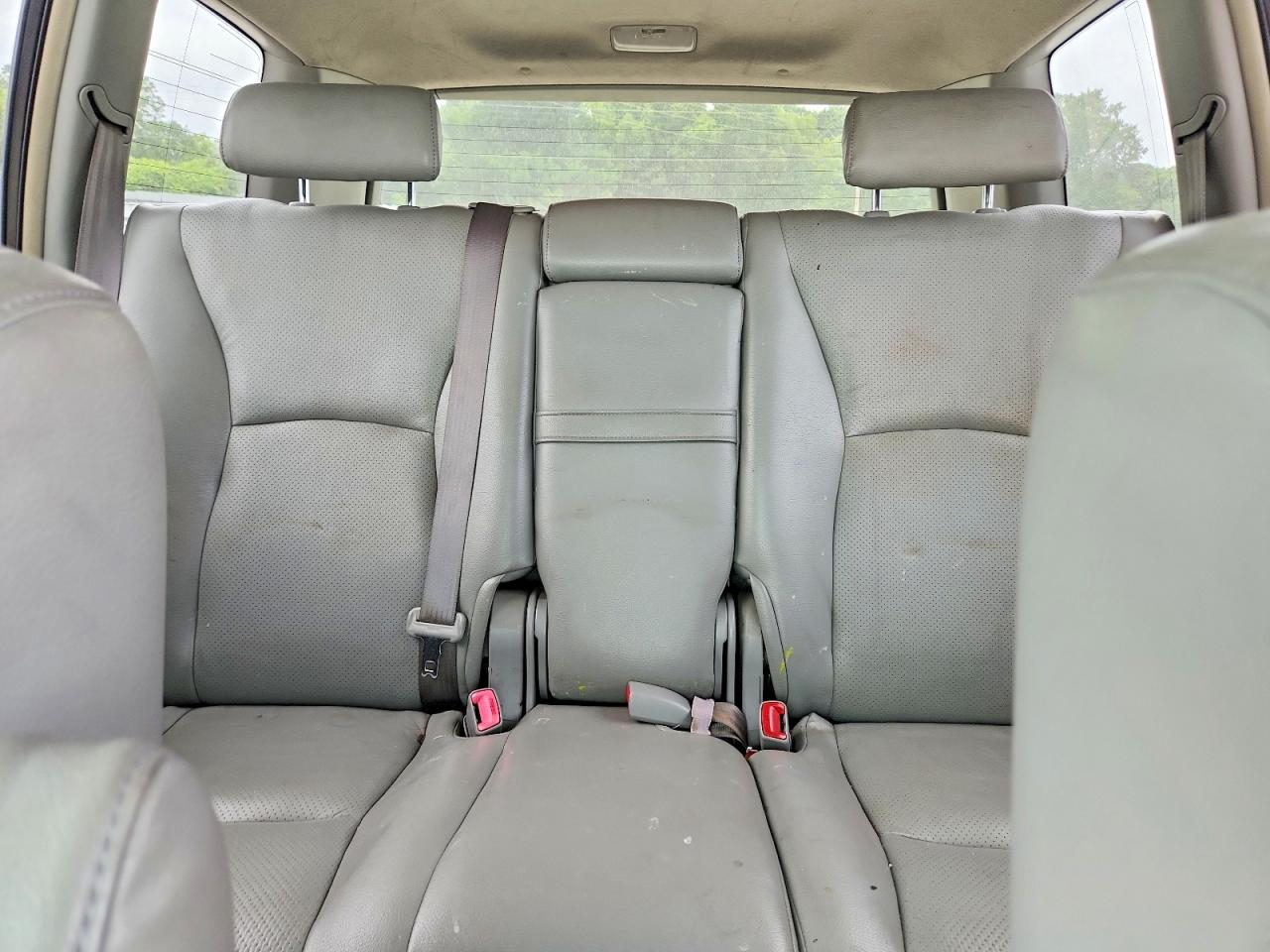 2006 TOYOTA HIGHLANDER