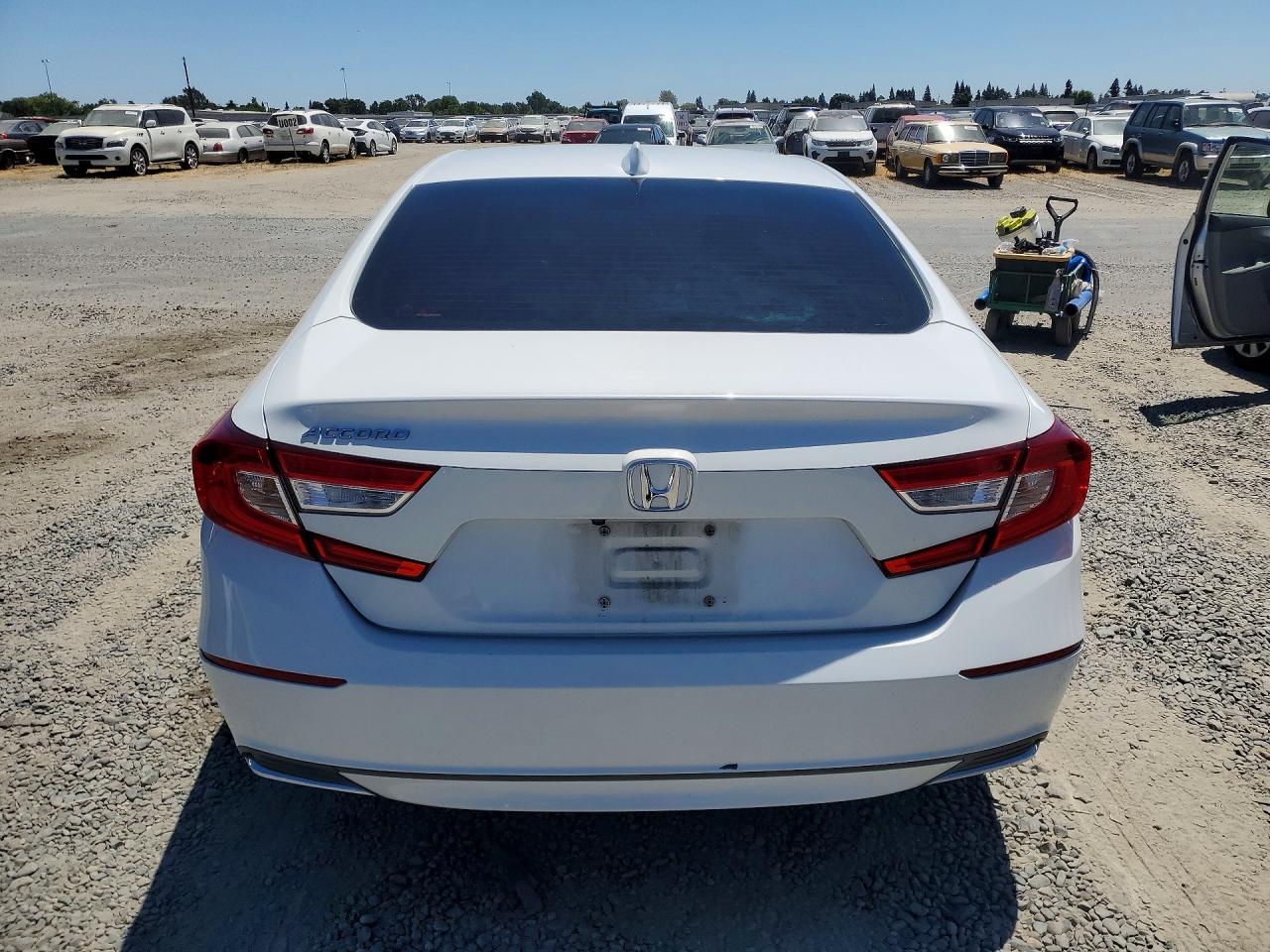 2019 HONDA ACCORD