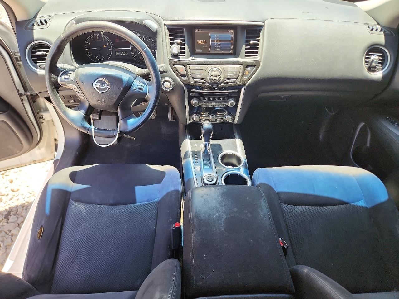 2015 NISSAN PATHFINDER