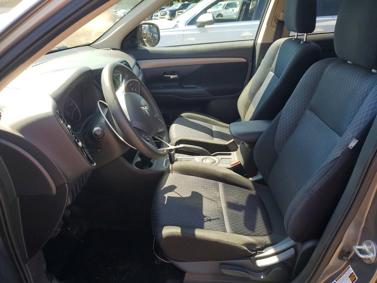 2014 MITSUBISHI OUTLANDER