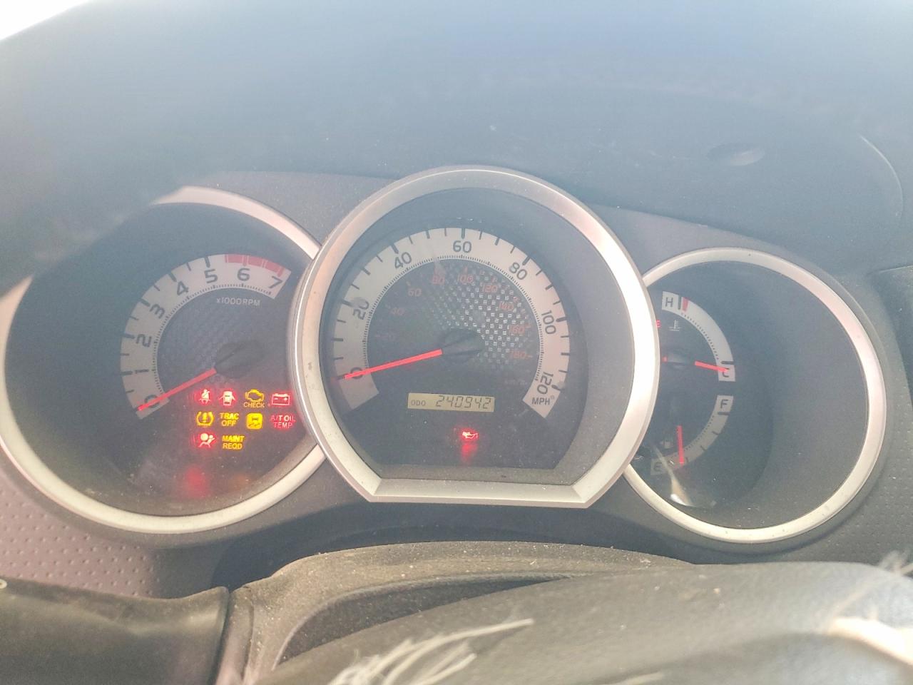 2015 TOYOTA TACOMA V6