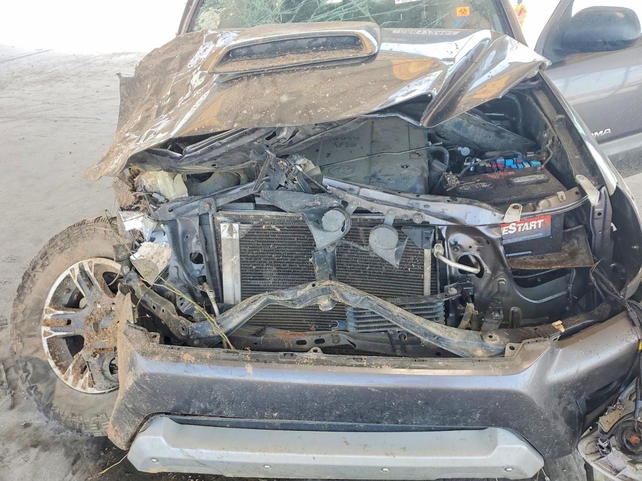 2015 TOYOTA TACOMA V6
