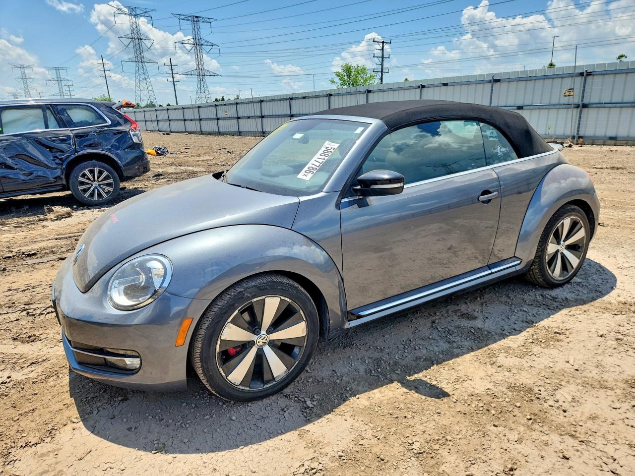 2013 VOLKSWAGEN BEETLE