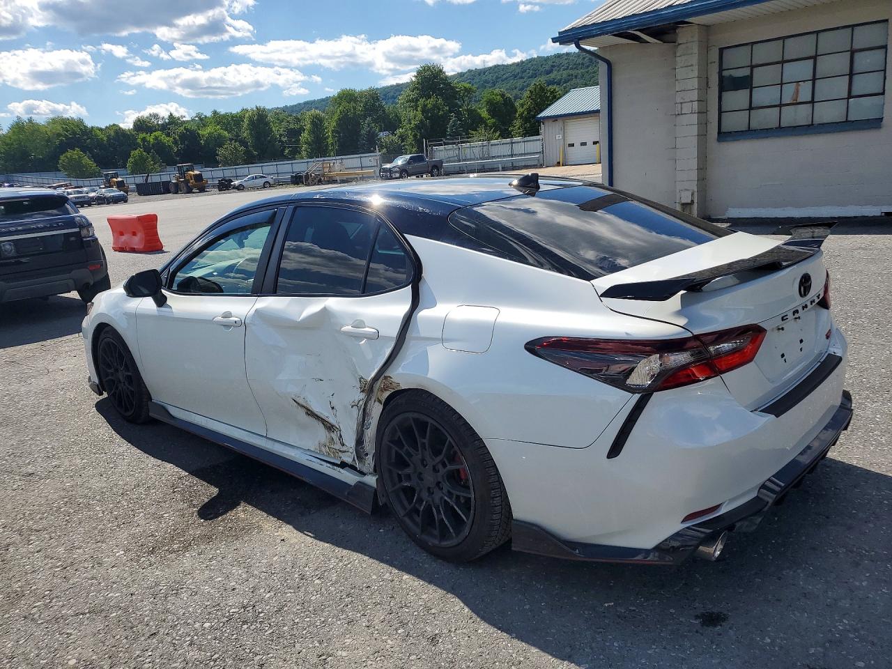 2023 TOYOTA CAMRY