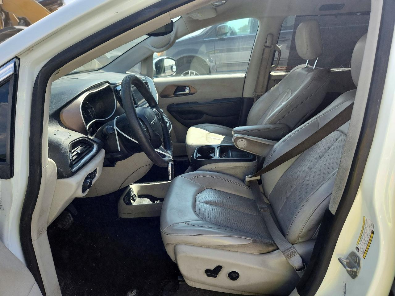 2021 CHRYSLER MINIVAN