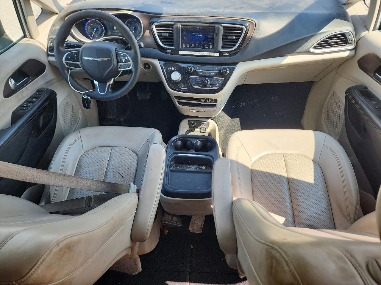 2021 CHRYSLER MINIVAN