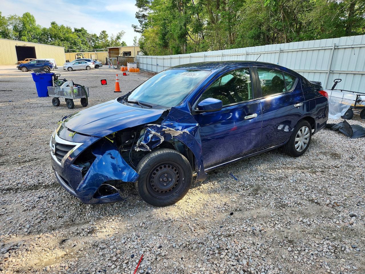 2019 NISSAN VERSA