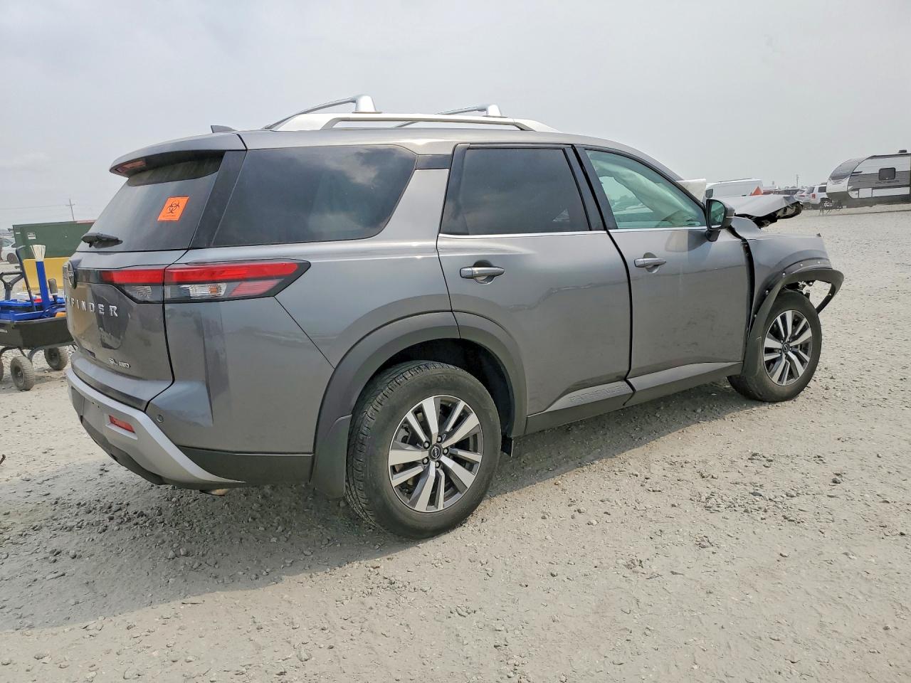 2024 NISSAN PATHFINDER
