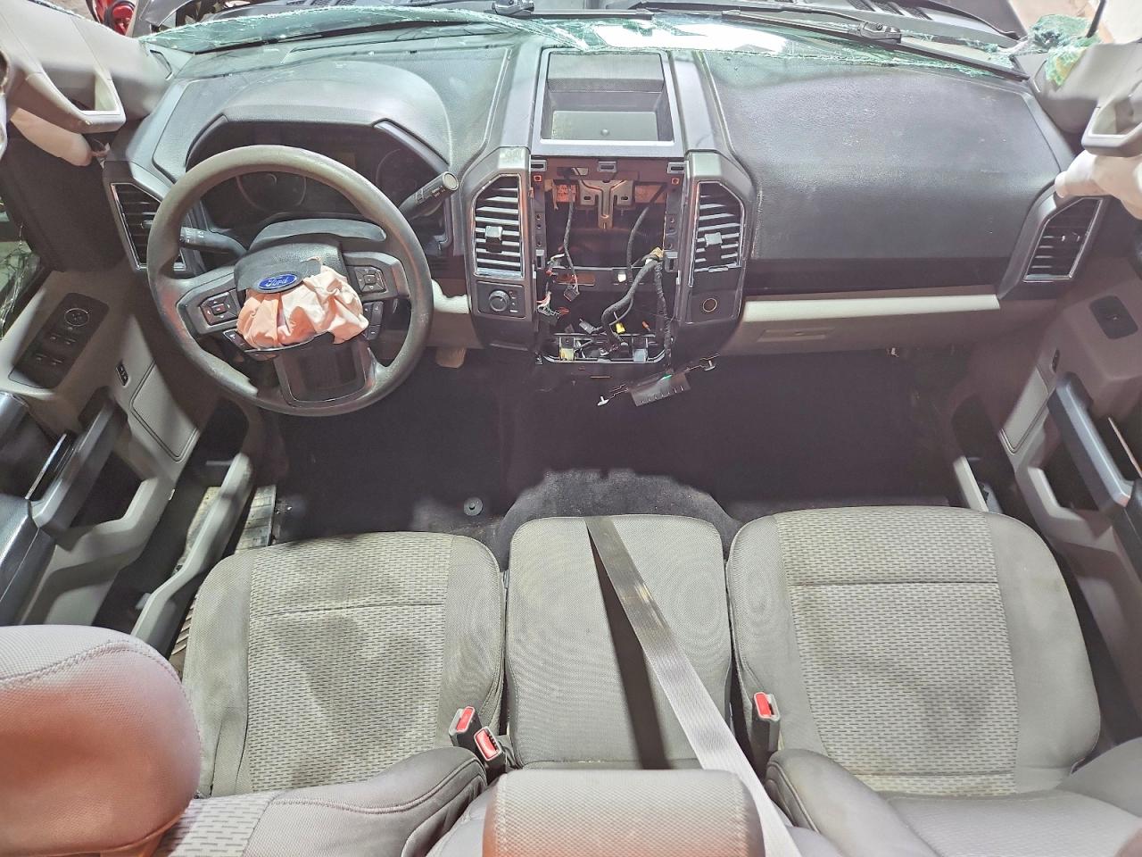 2016 FORD F150
