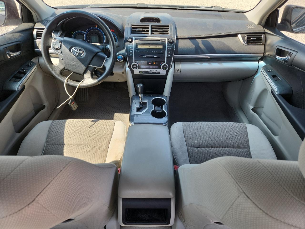 2012 TOYOTA CAMRY SOLA