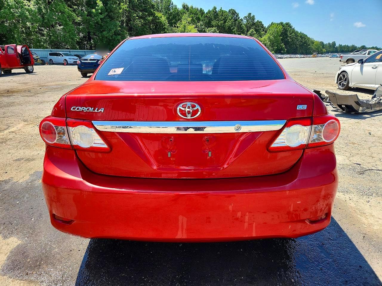 2011 TOYOTA COROLLA